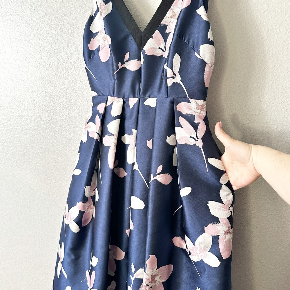 1901 Jacquard Navy Floral Fit Flare Sleeveless Formal Party Dress Women's Size 2 - Picture 4 of 13